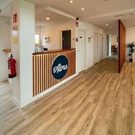 Ξενοδοχείο Alima Surf & Ajo