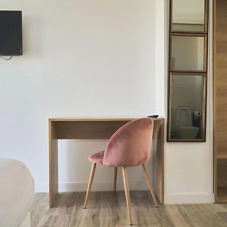 Hotel Alima Surf &