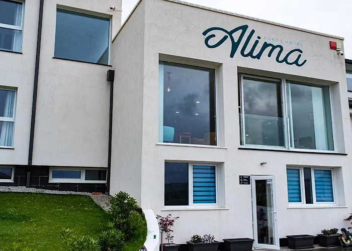 Alima Surf & Otel Ajo