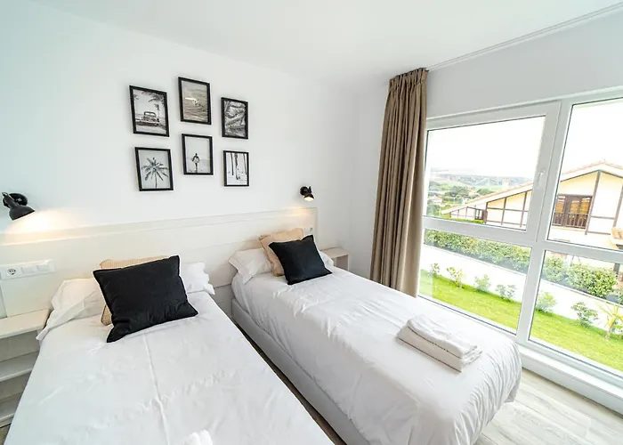 Hotel Alima Surf & *