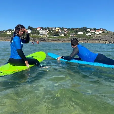 Alima Surf & מלון אחו