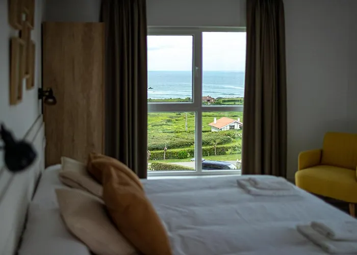 Hotell Alima Surf & *