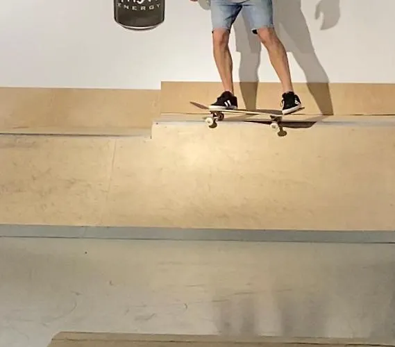 Alima Surf & Hotell Ajo