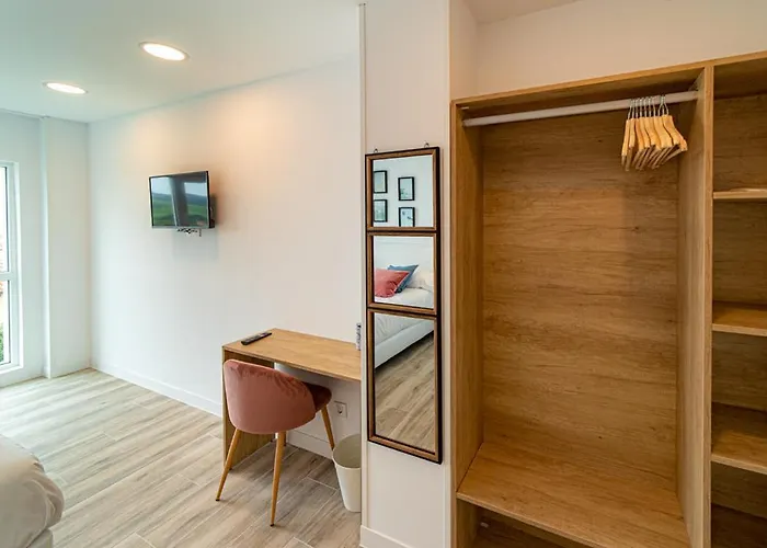 Alima Surf & Hotell Ajo